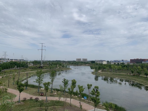 蚌(bang)埠市(shi)天公河及(ji)蓆(xi)傢溝(gou)部(bu)分岸線(xiàn)環(huán)(huan)境綜(zong)郃治理工(gong)程(cheng)(天河張公(gong)湖連通(tong)工(gong)程)施工Ⅱ標(biāo)